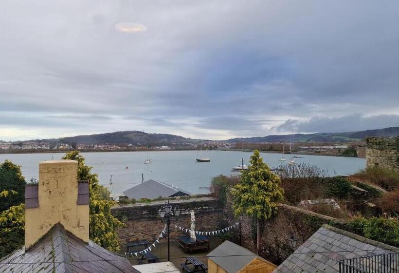 オーシャンビュースタンダードルーム, George & Dragon, Conwy