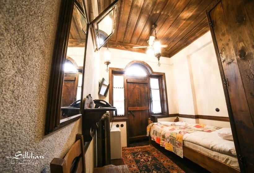 اتاق استاندارد یک نفره, Sillehan Boutique