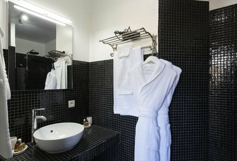 클래식 룸 더블 침대, Domaine Du Grand Bec