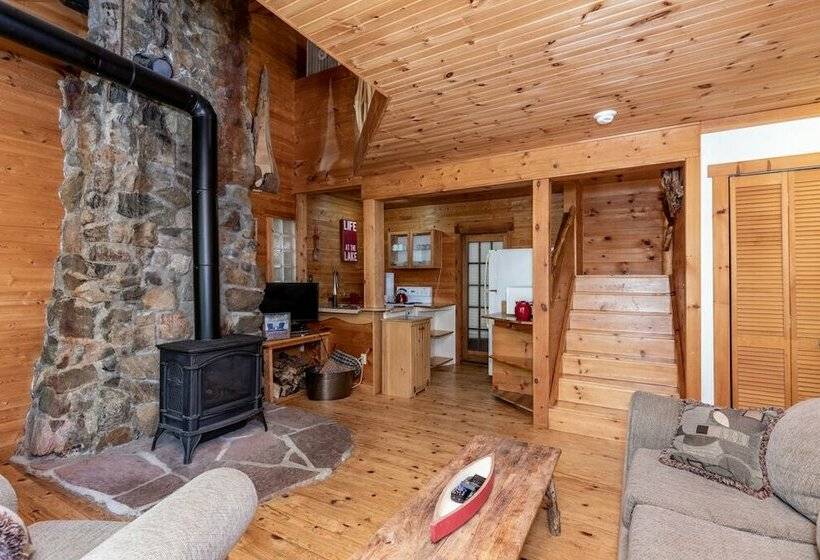 2间卧室的房子, Aisling Lakehouse