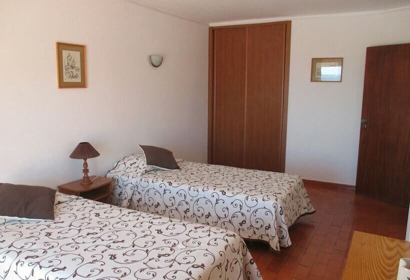 2침실 패밀리 아파트, Salema Praia Club