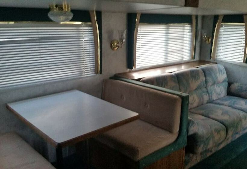 침실 1개 주택, Lake Isabella Rv Resort