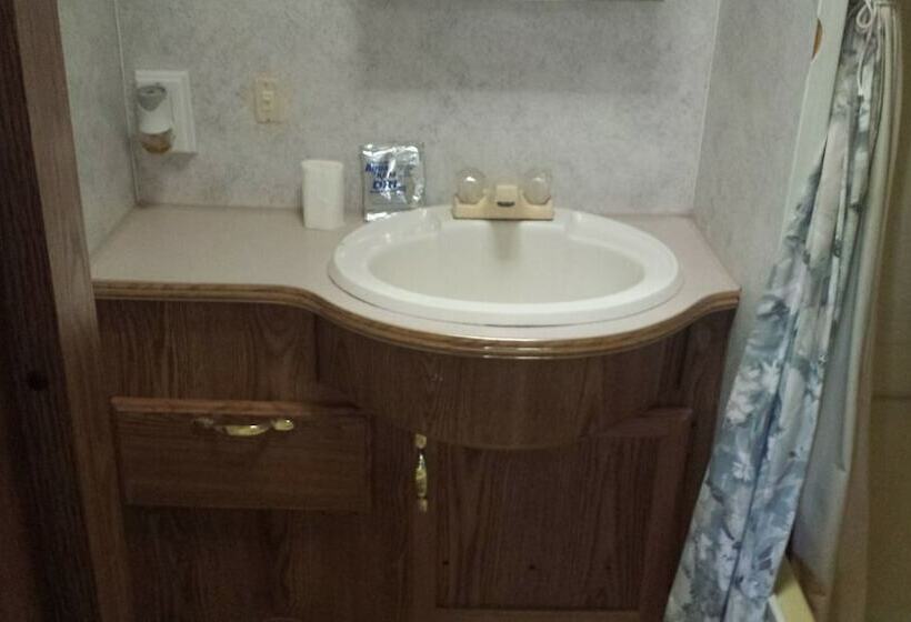 Дом 1 Спальня, Lake Isabella Rv Resort