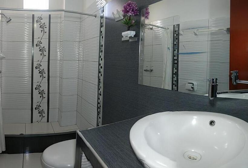 Номер Стандарт, Santa María