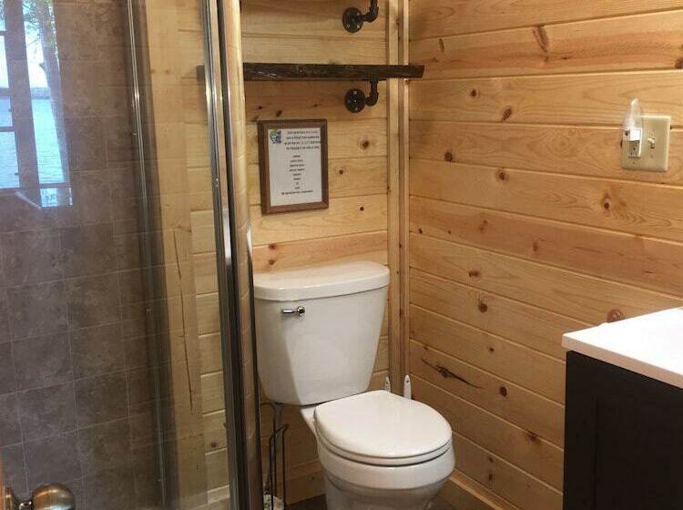 Хижина, Moose Track Adventures Resort