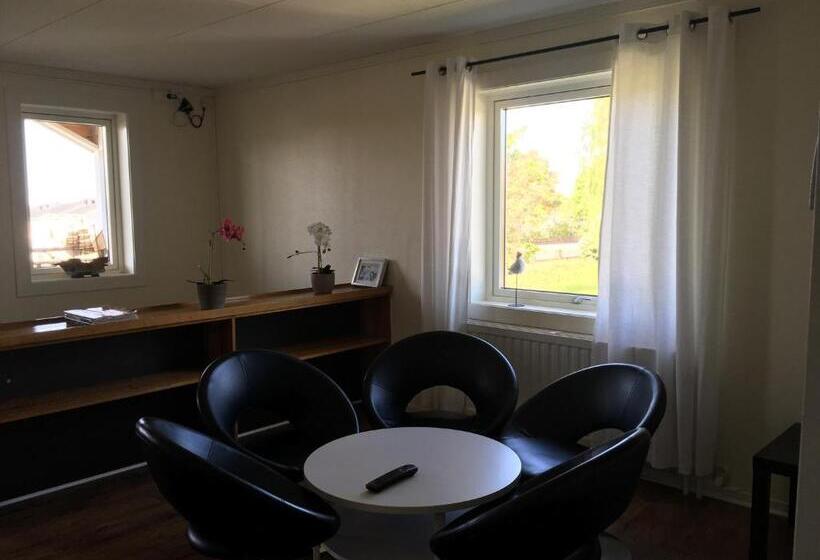 חדר מוזל מקלחת משותפת, Gamla Bryggeriets B&b