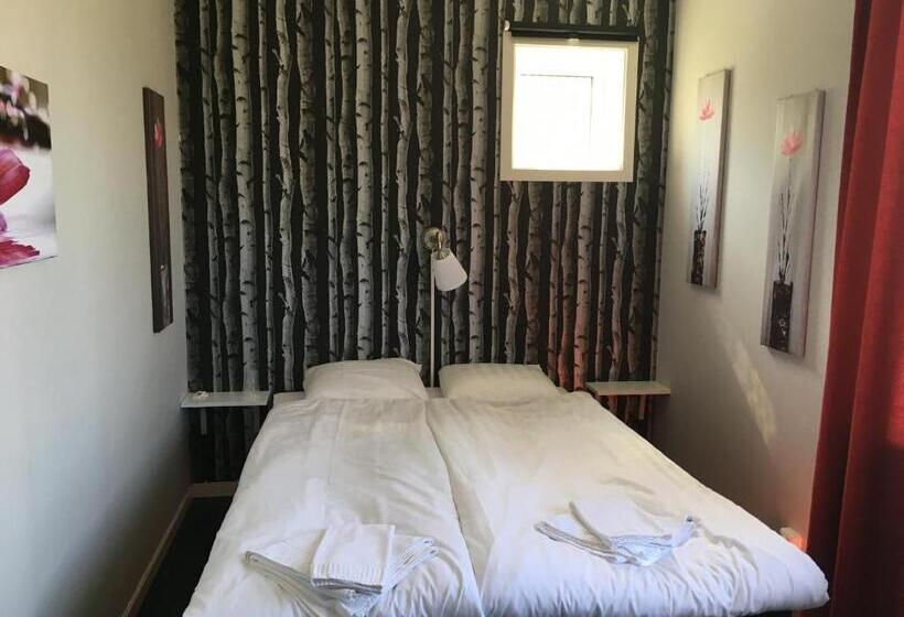 基本房间共用浴室, Gamla Bryggeriets B&b