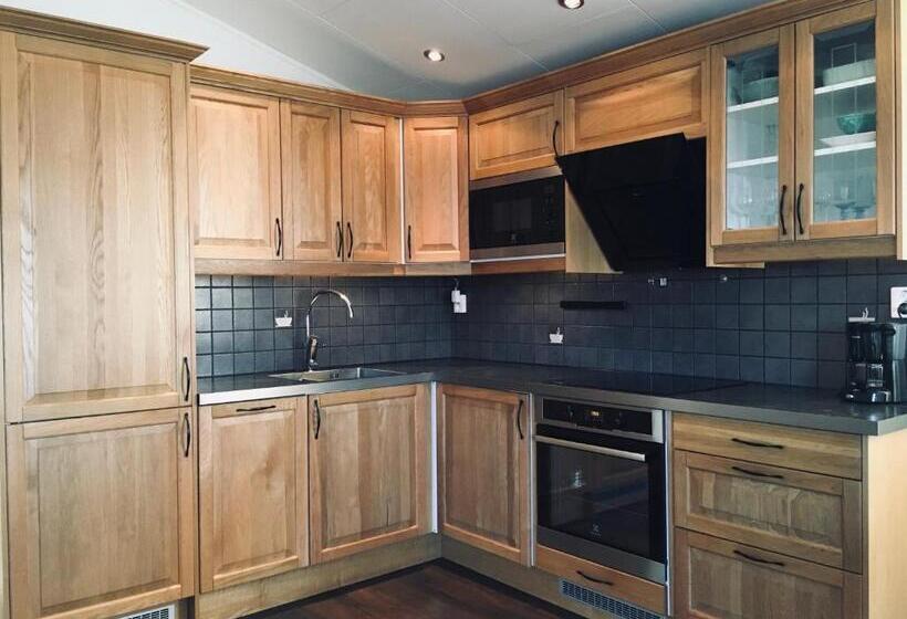 סוויטה עם טרסה, Gamla Bryggeriets B&b