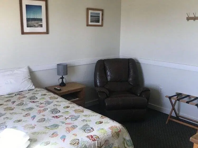 ダブルベッドのベーシックルーム, Seaview Pier And Motel
