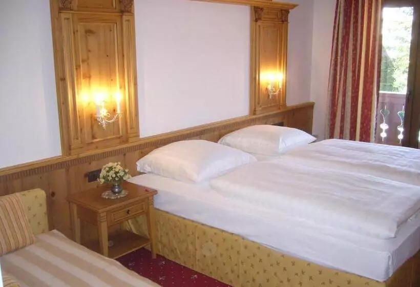 スタンダードトリプルルーム, Alpenhotel Pfaffenwinkel