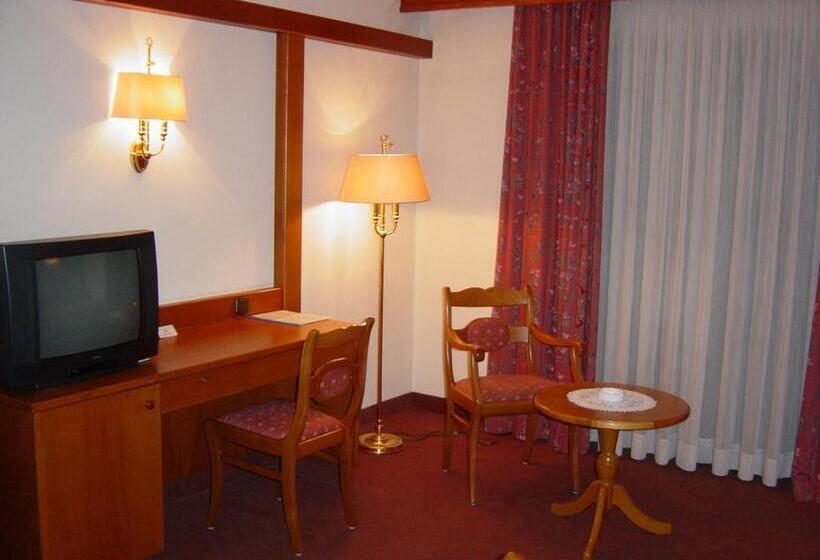스탠다드 트리플 룸, Alpenhotel Pfaffenwinkel
