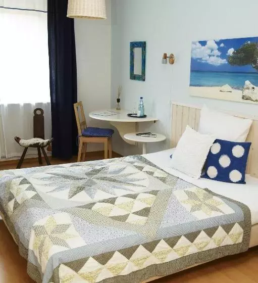 Comfort Yhden Hengen Huone, Sonnenhof