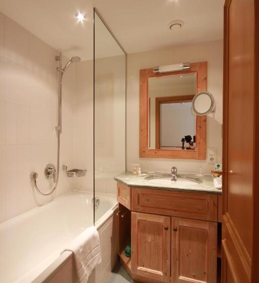 Люкс, Auf Der Gsteig Gmbh