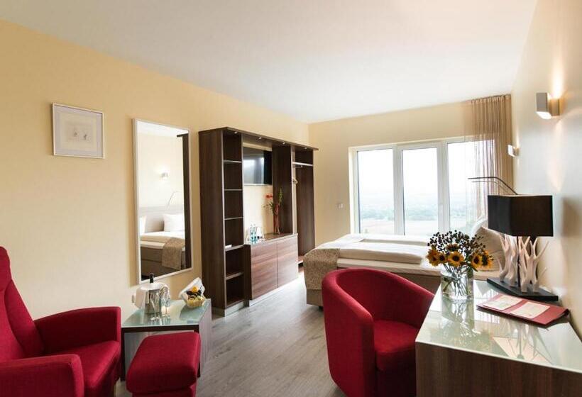 Quarto Superior, Design Konferenzhotel & Restaurant Steinernes Schweinchen
