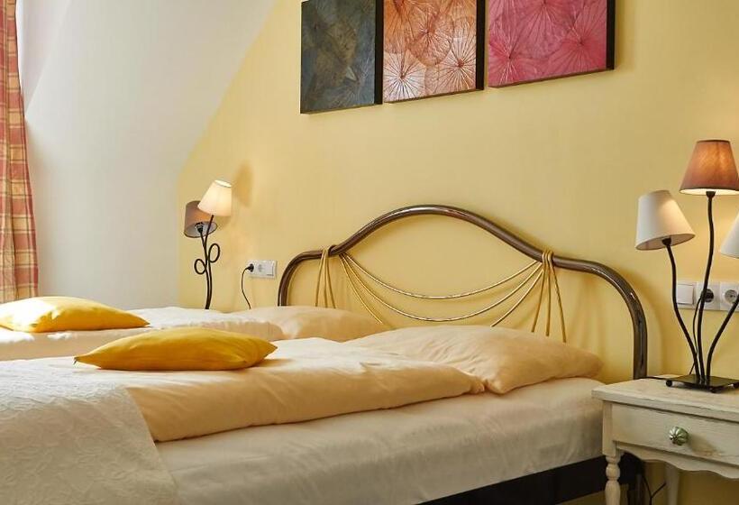 Номер Стандарт, 3 Konige