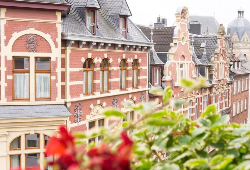 Номер бизнес-класса, 3 Konige