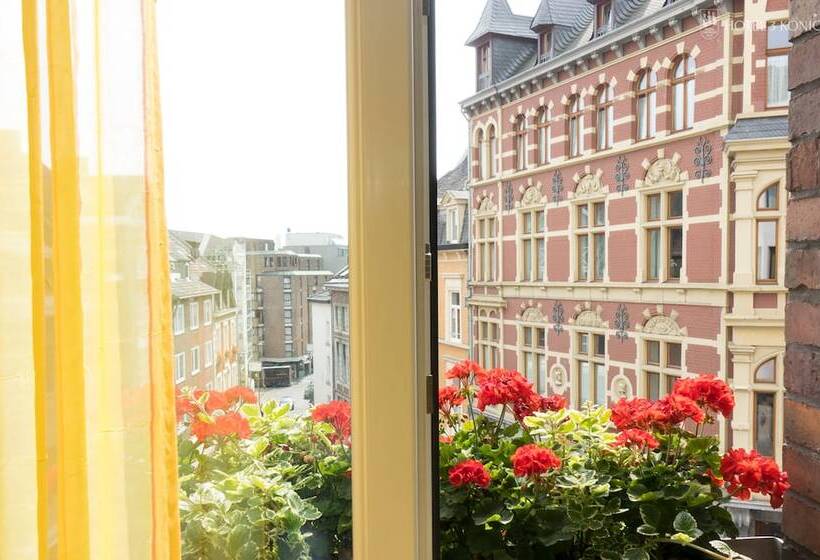 Номер Deluxe, 3 Konige