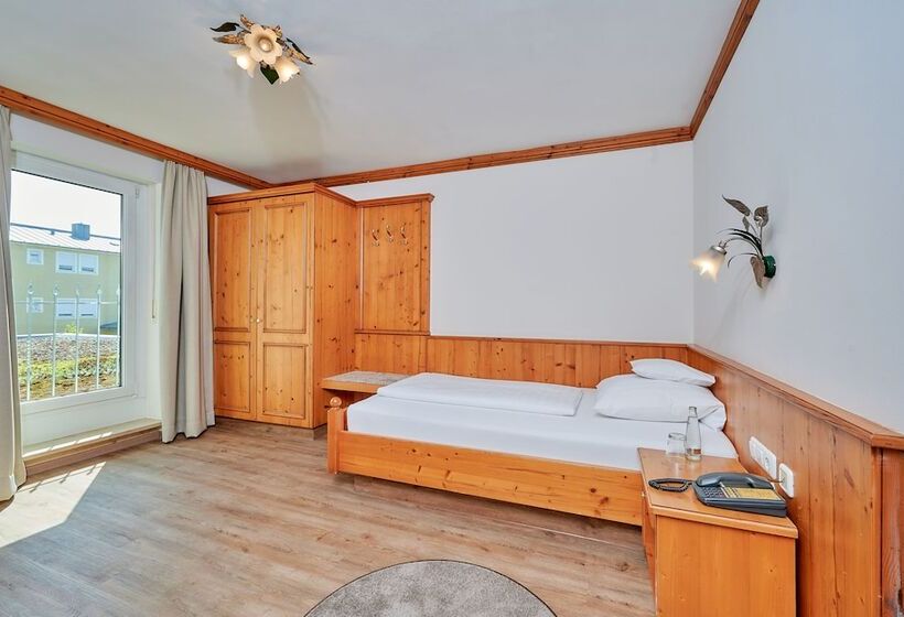 싱글 기본룸, Am See