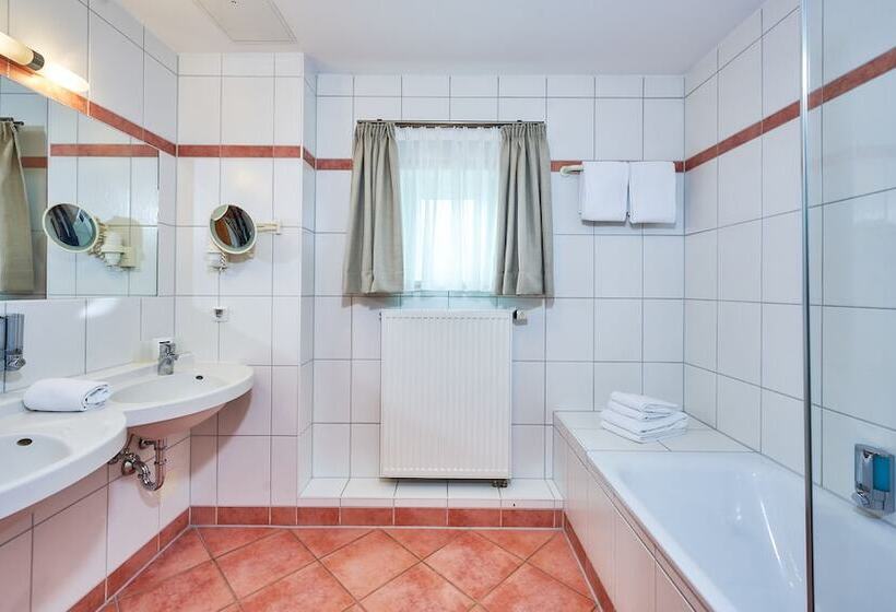 주니어 스위트, Am See