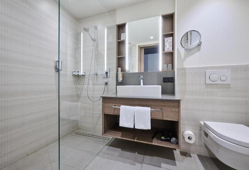 수피리어 룸, Am See