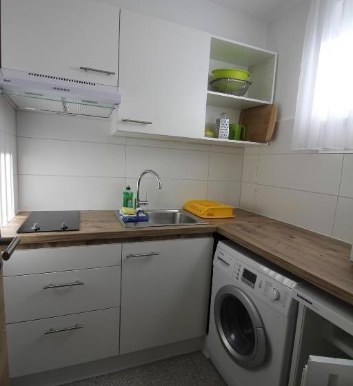 침실 1개 아파트, Atrium Garni