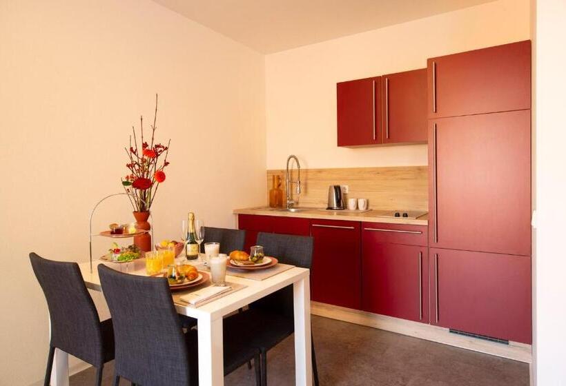 Студия Стандарт, & Boarding House Schlosserwirt