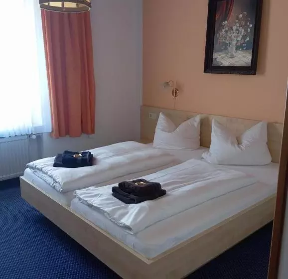 Standard Room, Burgwald
