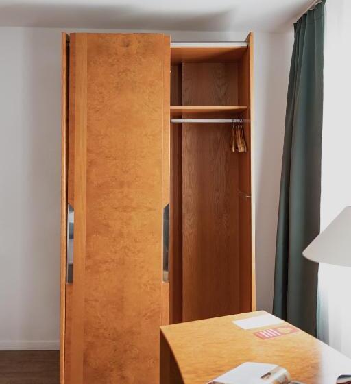 חדר סטנדרט יחיד, Cristallo