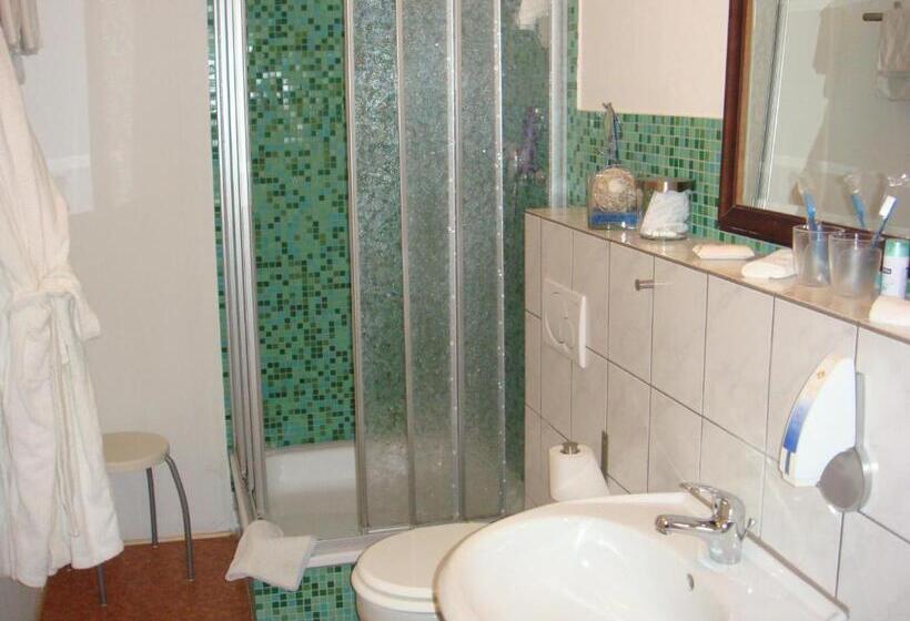 غرفة قياسية, Flower Power