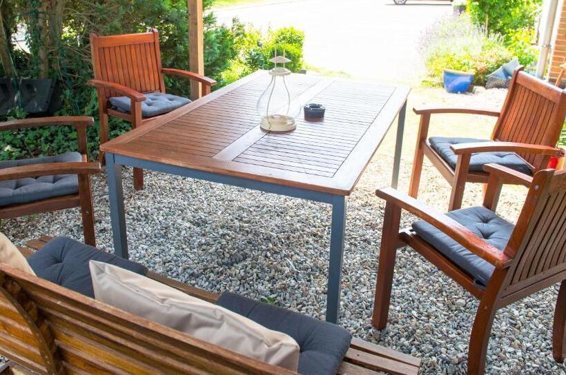 Quarto Estandar, Garni Am Eckernweg