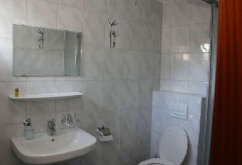 Номер Стандарт Трехместный, Gasthaus Traube