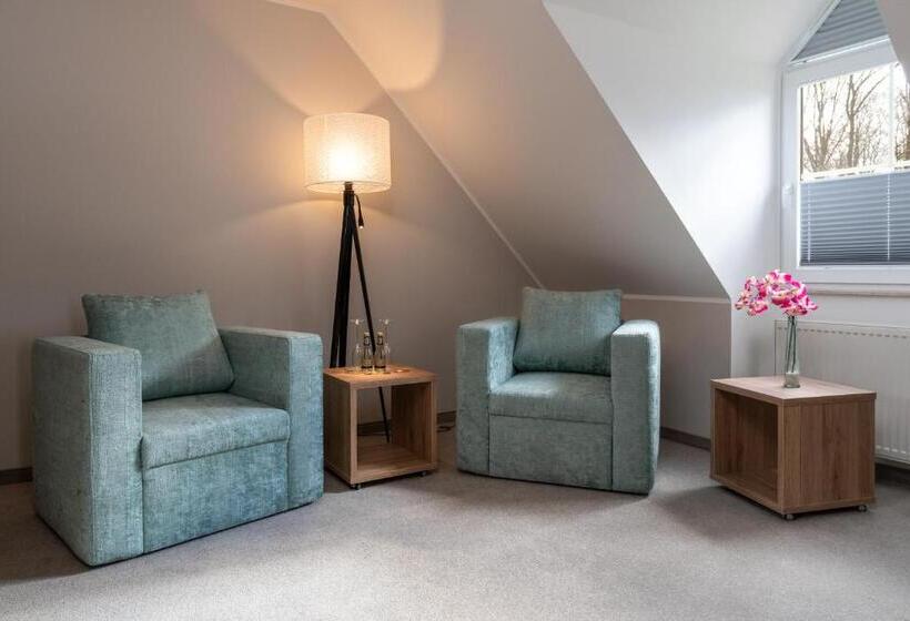 חדר משפחתי, Grosse Klus