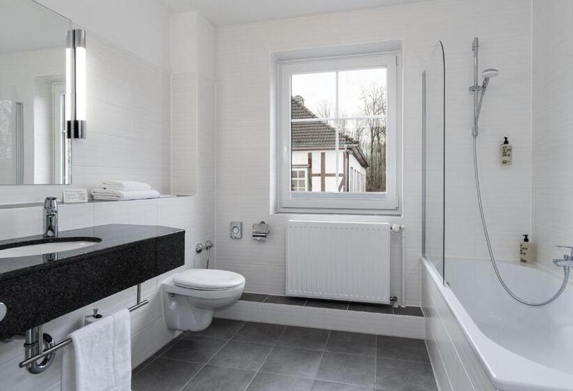 חדר משפחתי, Grosse Klus