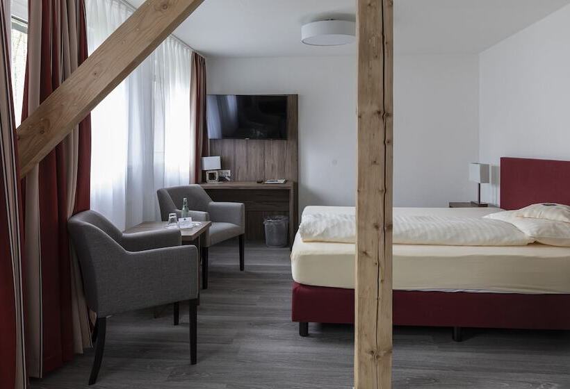 חדר קומפורט, Grosse Klus