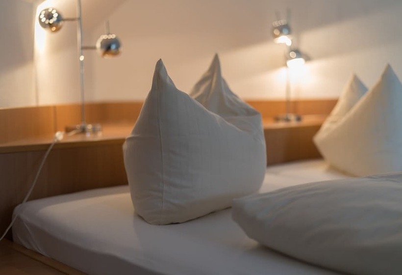 Quarto standard, Linde Durbach