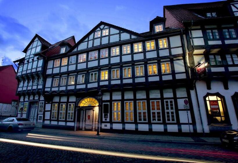 Номер Стандарт, Ritter St. Georg
