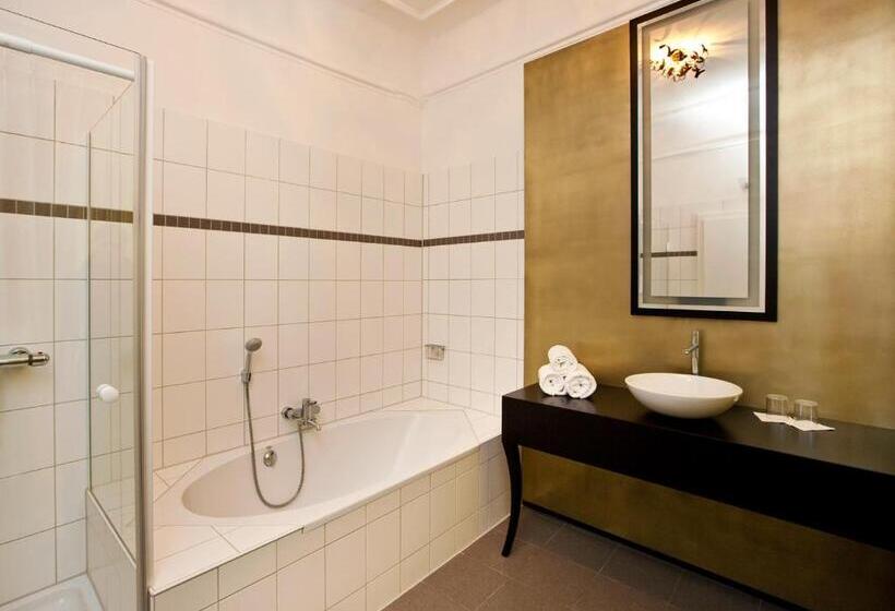 수피리어 룸, Schloss Zu Hopferau