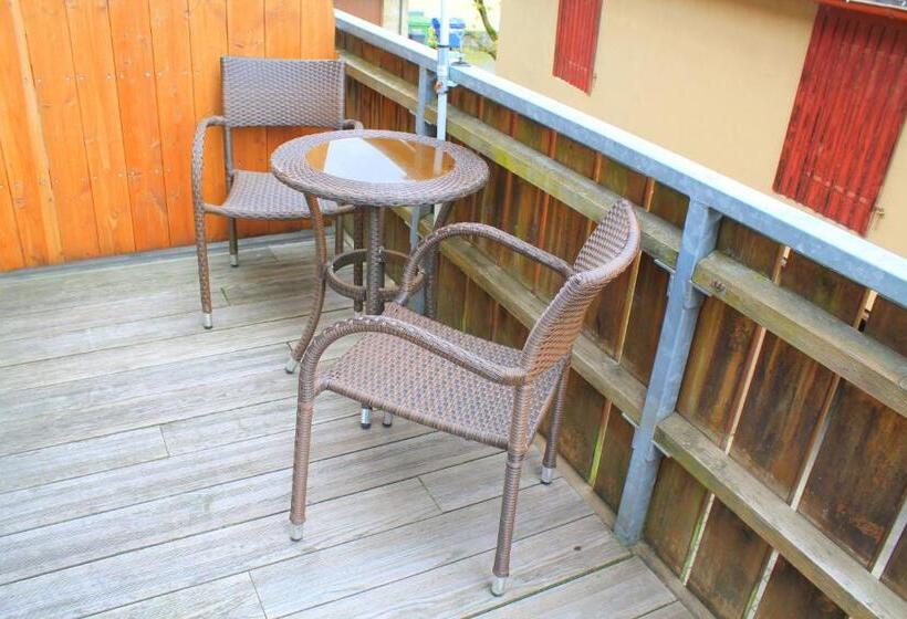 غرفة كومفورت, Schwarzes Lamm