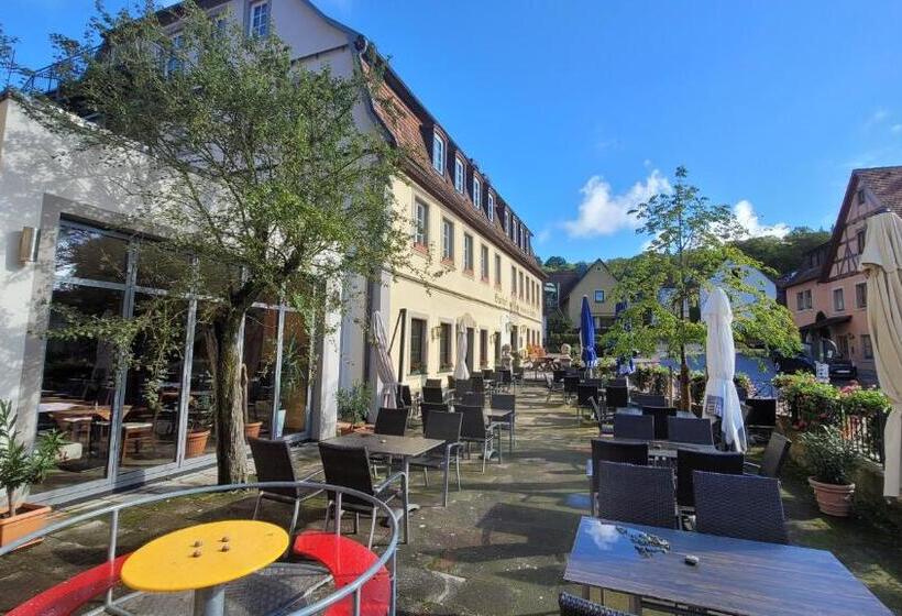 غرفة قياسية, Schwarzes Lamm