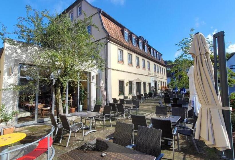 غرفة قياسية ثلاثية, Schwarzes Lamm