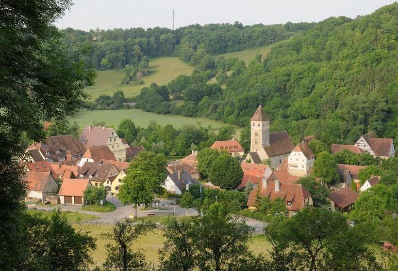 غرفة قياسية ثلاثية, Schwarzes Lamm