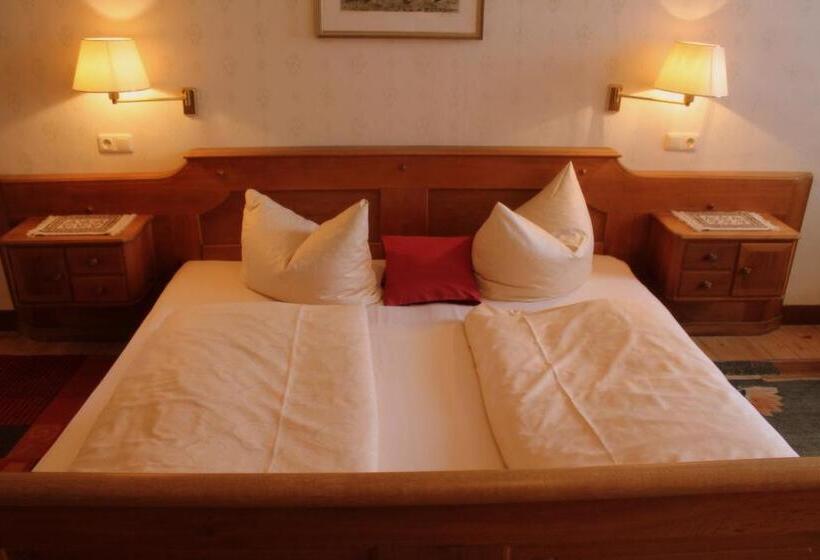 غرفة قياسية, Schwarzes Lamm