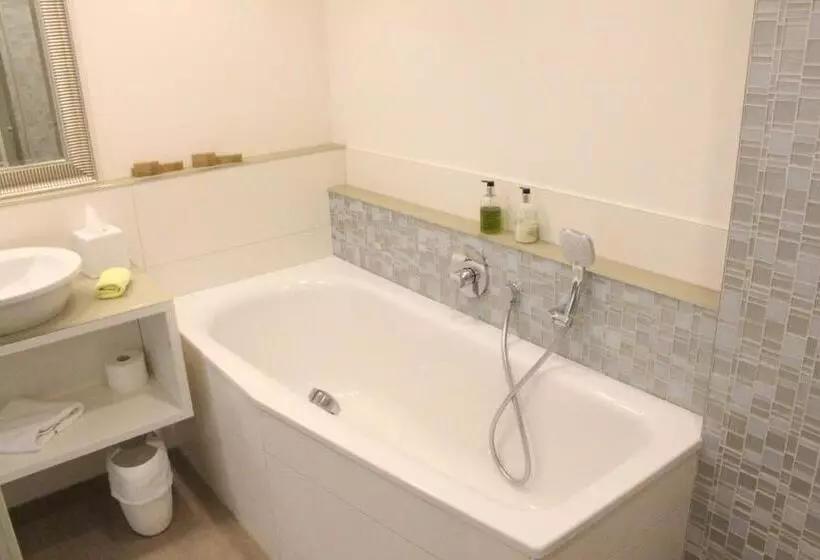 スイート, Taome Feng Shui Stadthotel Breisgau