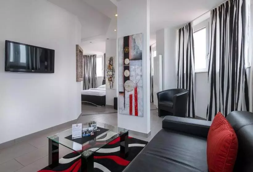 ジュニアスイート, Turmhotel Rhein Main