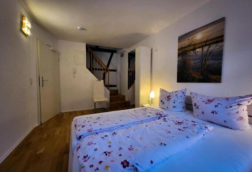 Номер Стандарт, Und Restaurant Zum Löwen