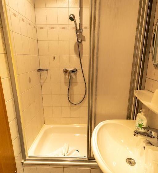 Номер Стандарт Индивидуальный с Балконом, Landhotel Kühler Grund