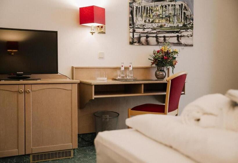 Номер Стандарт, Landhotel Waldhaus