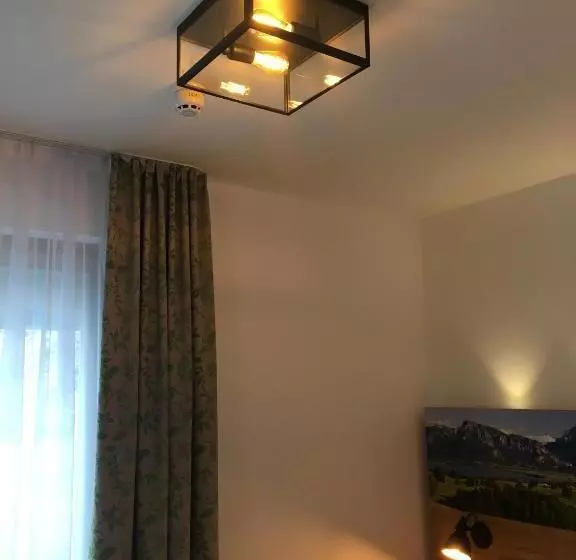 スーペリアトリプルルーム, Parkhotel Leiser