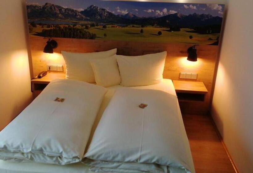 Студио Стандарт Вид на Сад, Parkhotel Leiser