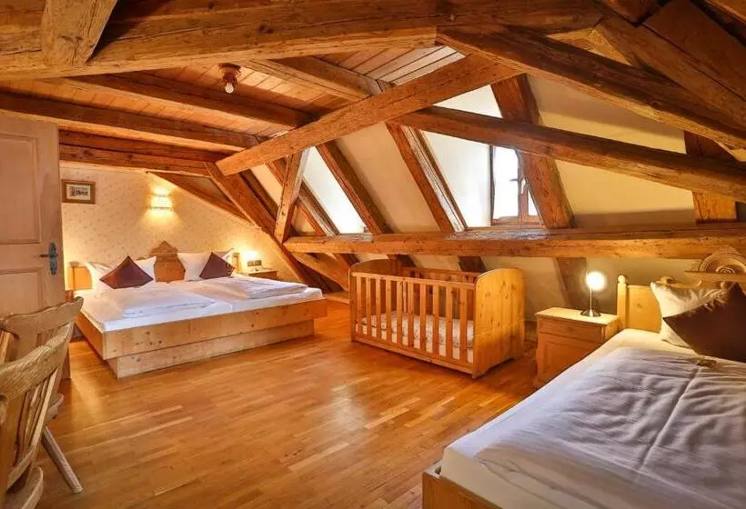 اتاق استاندارد سه نفره, Brauereigasthof Josef Fuchs